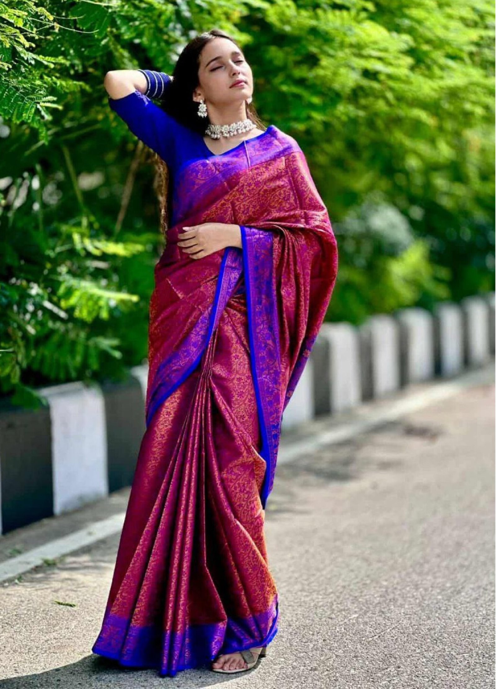 দেশীয় কাঞ্জিভরম শাড়ি ফুল ১৪ হাত - ম্যাচিং ব্লাউজ পিচ (code-13)