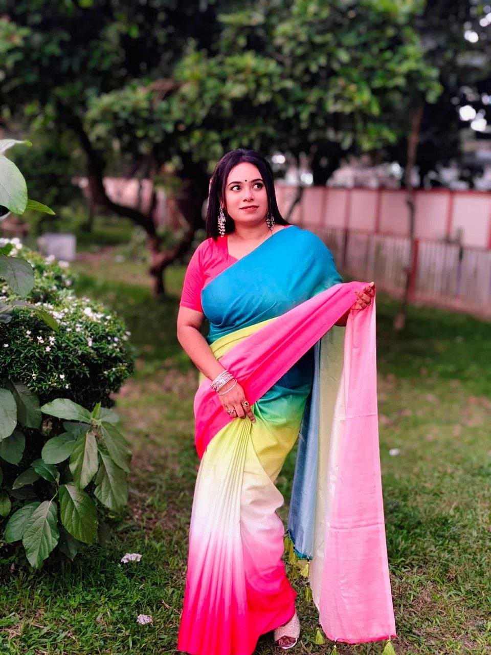 এক্সক্লুসিভ ডিজিটাল প্রিন্ট শাড়ি – সুতার কাজের অনন্য সৌন্দর্য! (code-16) - Image 9