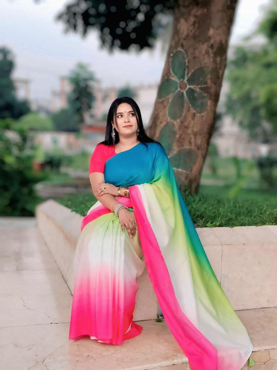 এক্সক্লুসিভ ডিজিটাল প্রিন্ট শাড়ি – সুতার কাজের অনন্য সৌন্দর্য! (code-16) - Image 7