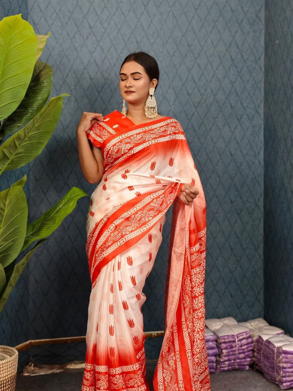 স্পেশাল চান্দেরি সিল্ক শাড়ি + ব্লাউজ পিছ (code-31) - Image 3