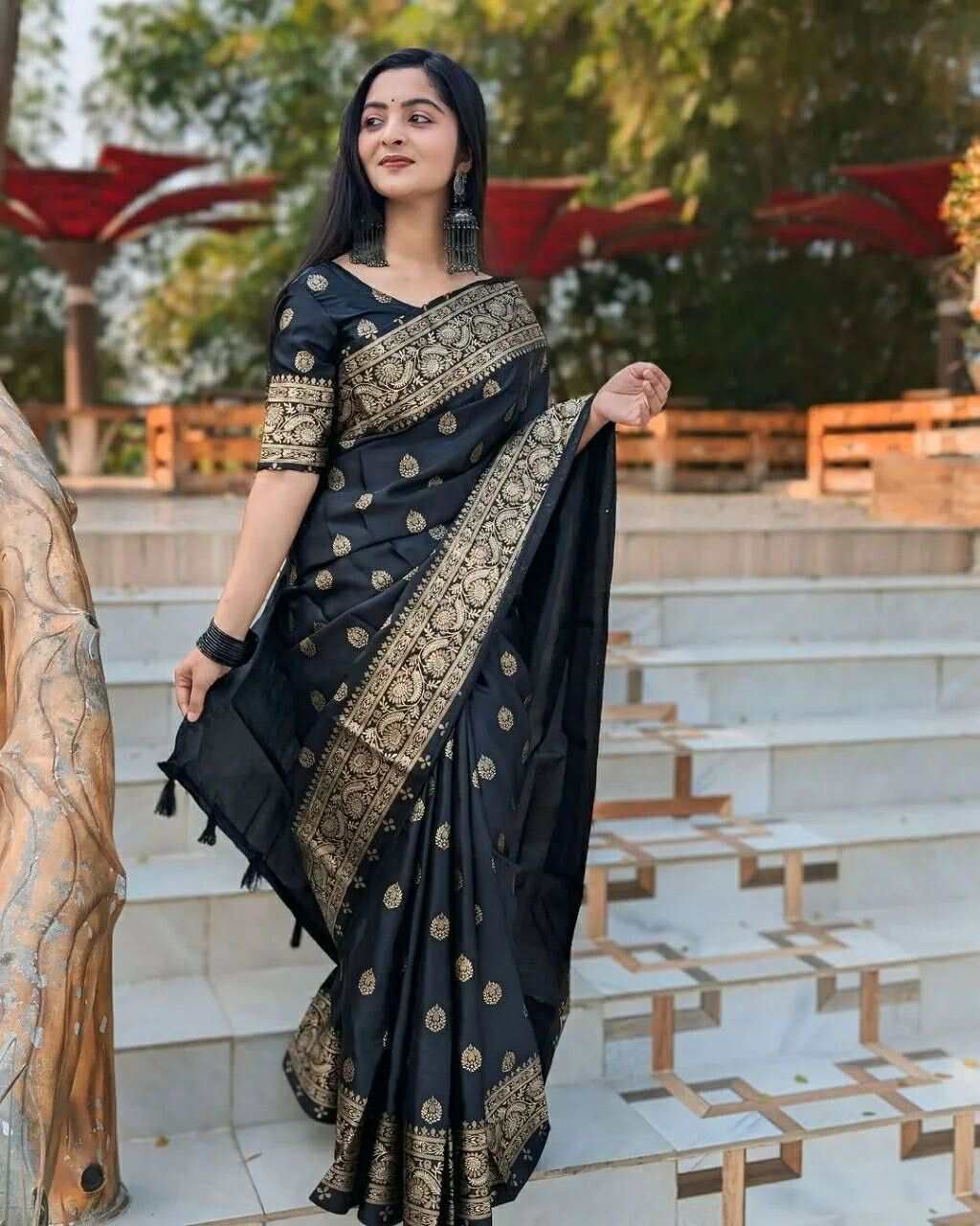 প্রিমিয়াম জাপানি সিল্ক শাড়ী + ম্যাচিং ব্লাউজ পিচ (code-36) - Image 7